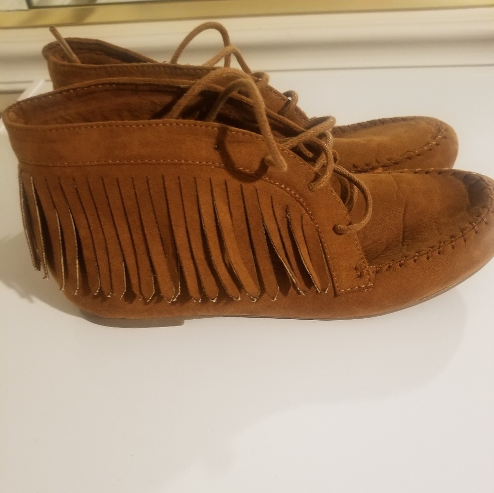 Mocassin booties